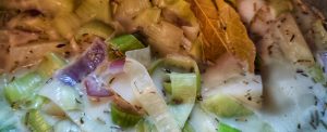Read more about the article Vegan Leek, Potato and Coconut Soup