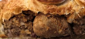 Read more about the article Mushroom, Lentil and Apricot Wellington